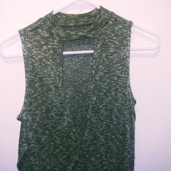 Wet Seal high neck keyhole back sleeveless top - Picture 4 of 5